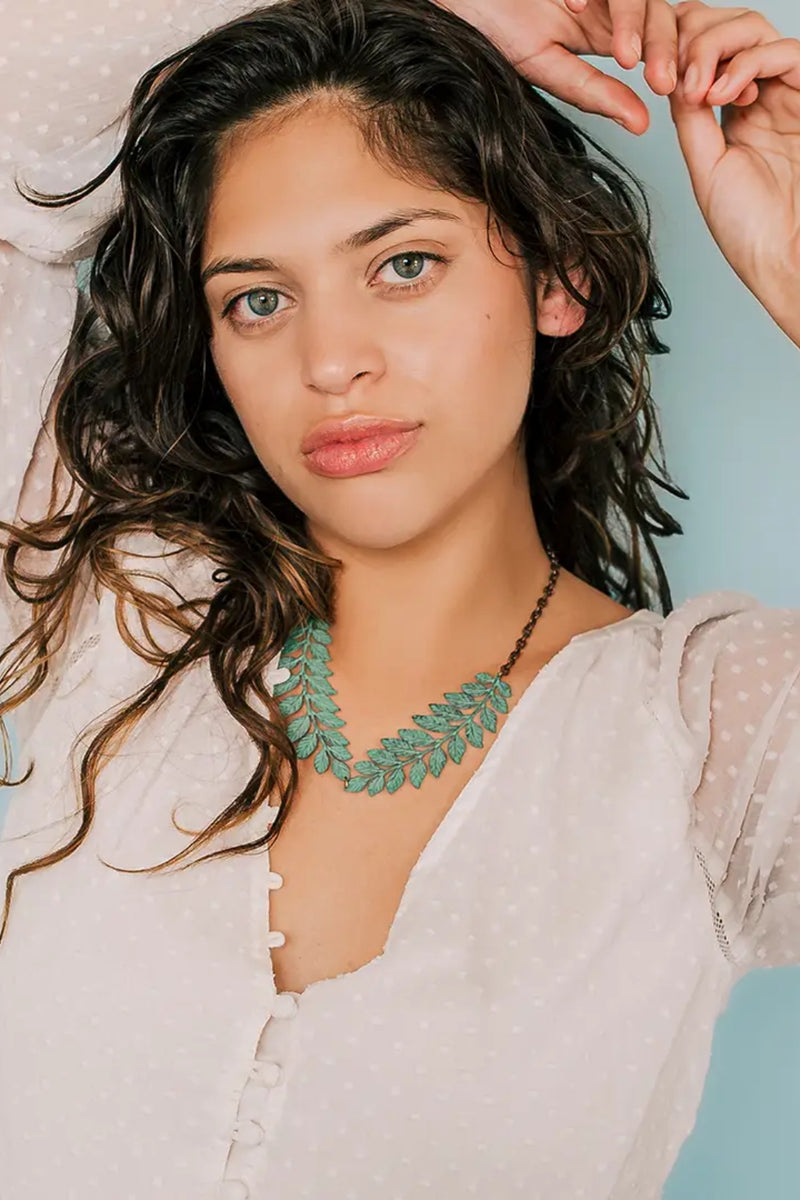 Leafy Collar Necklace - Verdigris