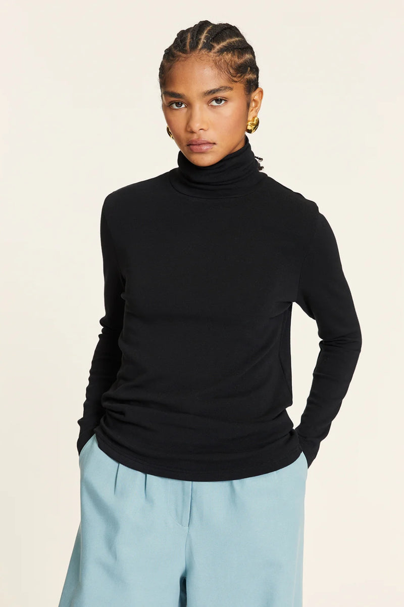 Pepaloves Turtleneck Knit Top - Black