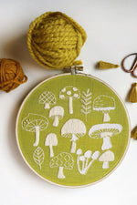 Rikrack Embroidery Kit Mushroom