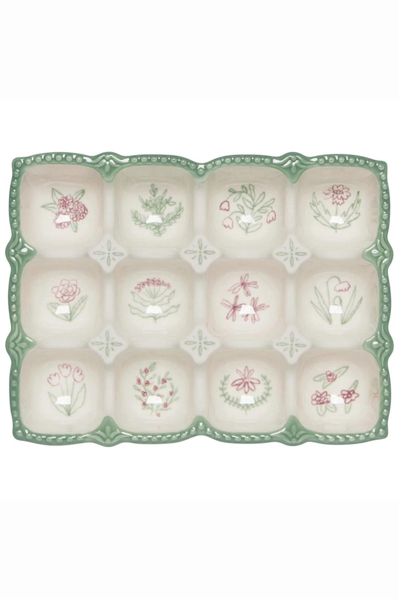 Camellia Egg Holder