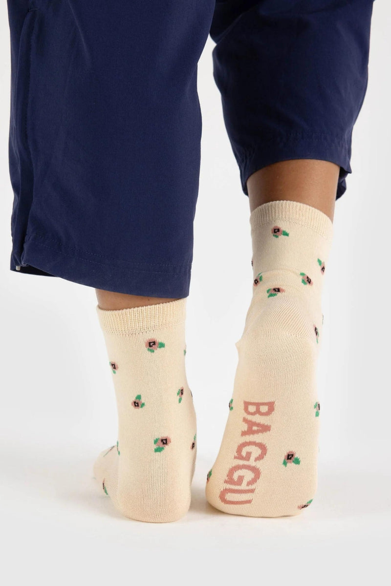 Baggu Crew Sock - Cream Rosette