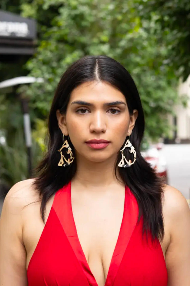 Le Chic Miami Trapeze Artist Hoop Earrings