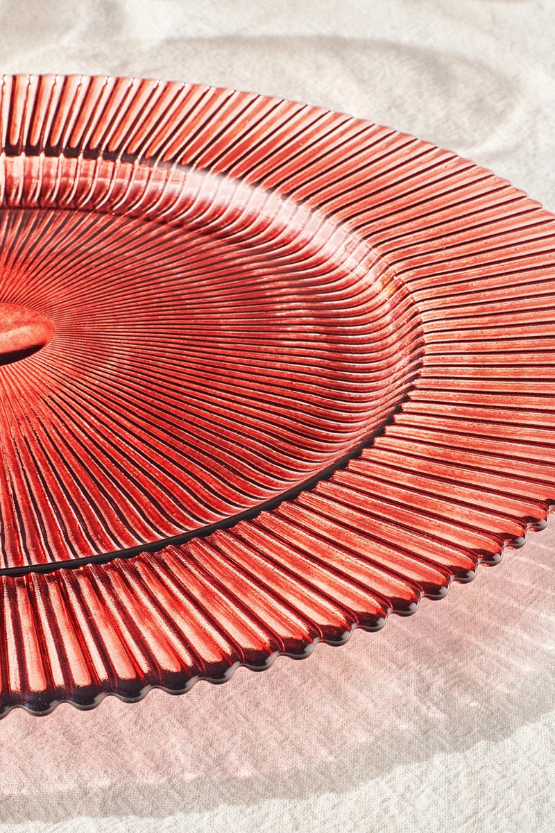 Muted Glass Ribbed Plate - Red