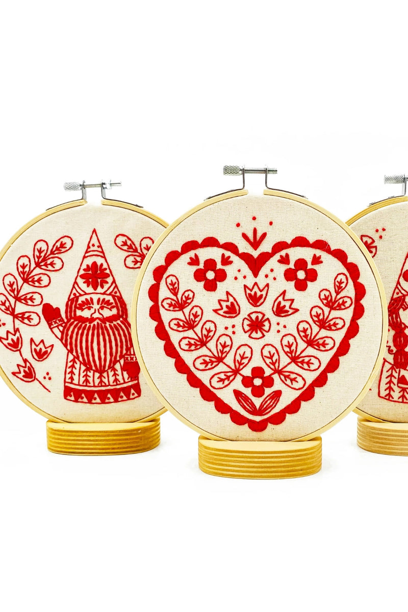 Embroidery Kit Nordic Heart