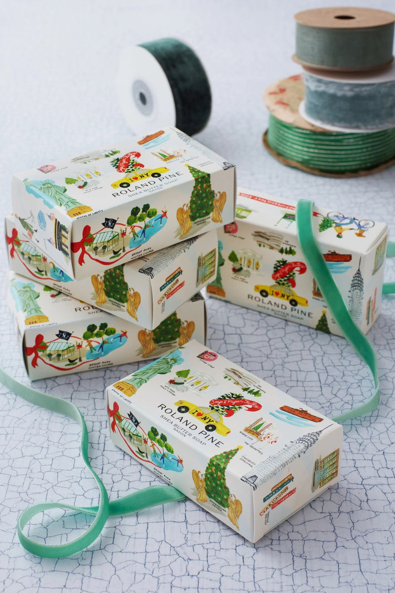 Holiday in New York Roland Pine Soap