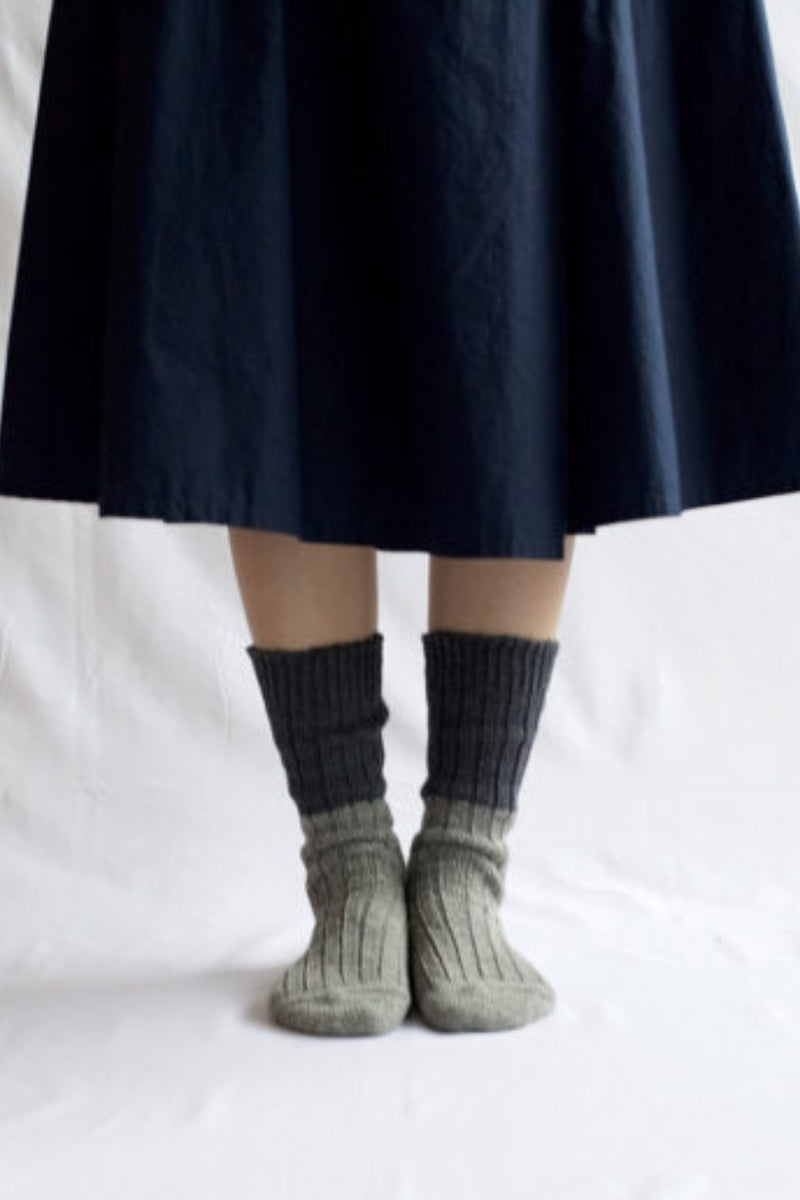 Wool Cotton Slab Socks - Charcoal
