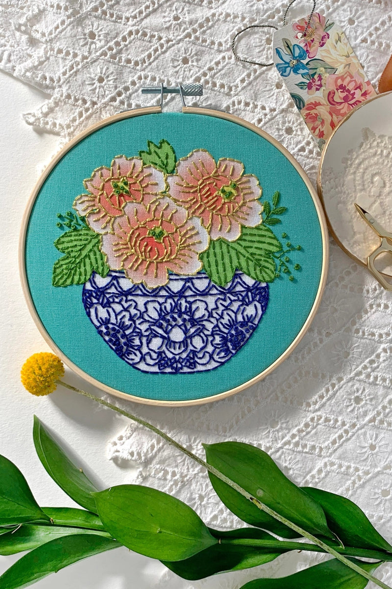 Rikrack Embroidery Kit Peony