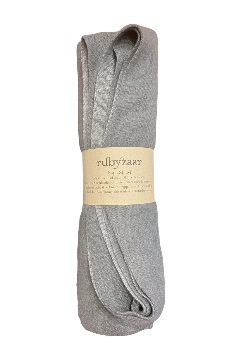 Sapa Shawl - Carbon