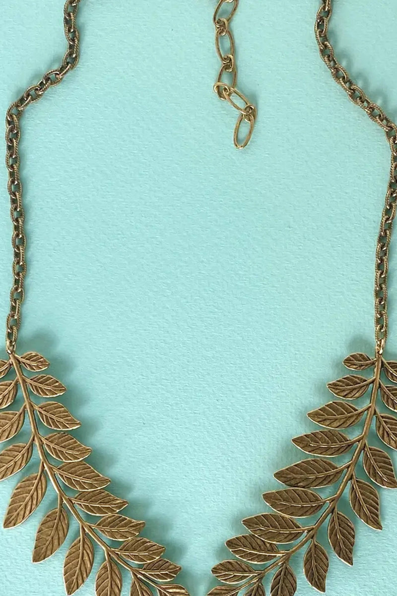 Golden Leafy Collar Necklace