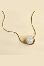 Ker-ij Jewelry Eclipse Necklace on Chain - Moonstone