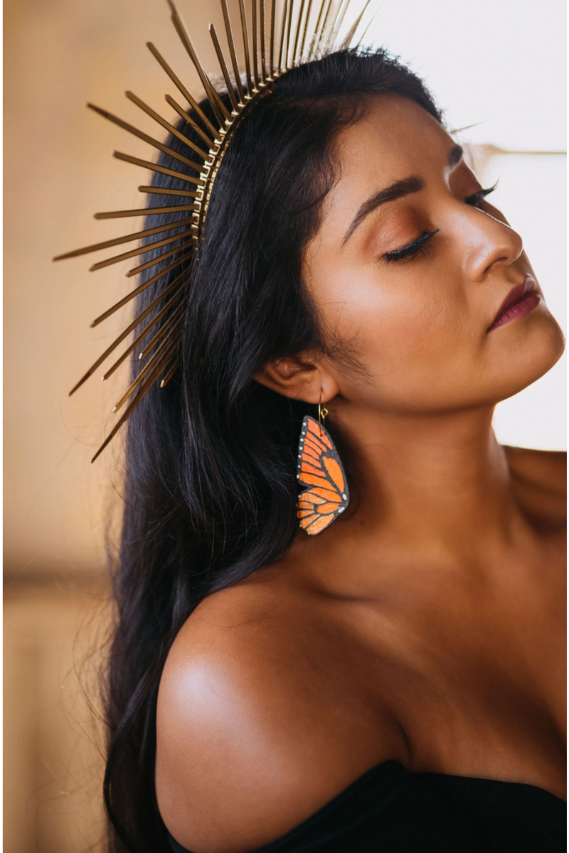 Le Chic Miami Butterfly Wing Earrings - Monarch