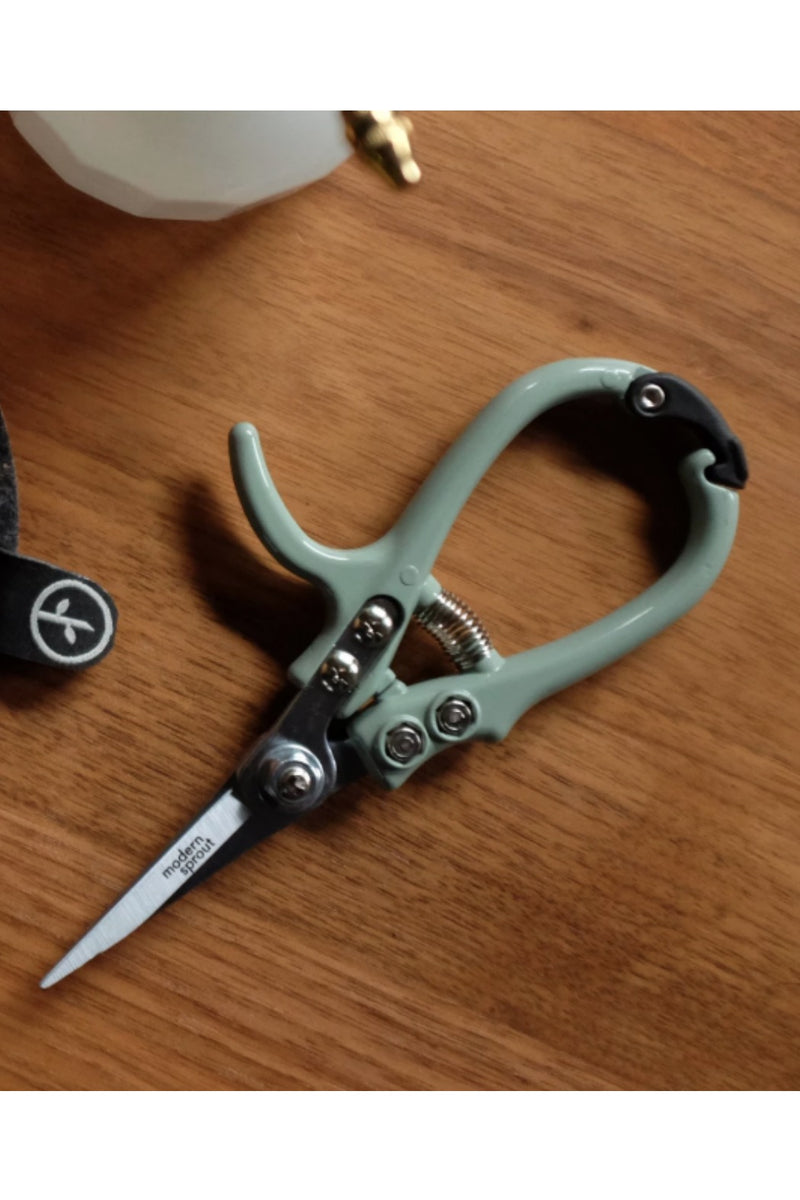 Modern Sprout Pruning Shears - Mint